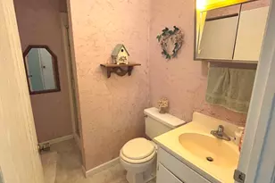 217 Woodland Dr, Salem, IL 62881 - Photo 10