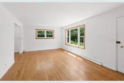 324 Asbury Avenue, Evanston, IL 60202 - Photo 2