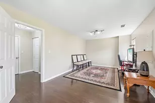 673 E Fountainview Dr, Mundelein, IL 60060 - Photo 28
