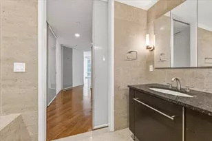 401 N Wabash Ave, Chicago, IL 60611 - Photo 10