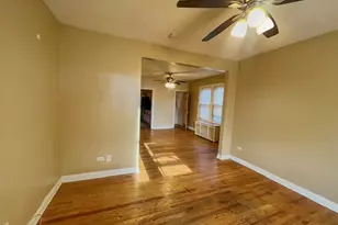 913 N Kedvale Ave, Chicago, IL 60651 - Photo 22