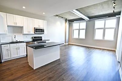 3833 N Broadway Street #615, Chicago, IL 60613 - Photo 12