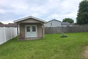1885 Anne Ln, Morris, IL 60450 - Photo 4