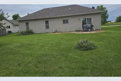 1885 Anne Lane, Morris, IL 60450 - Photo 6