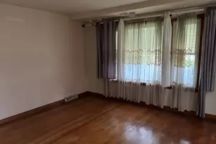 9114 S Ellis Ave, Chicago, IL 60619 - Photo 4