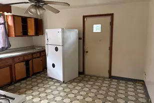9114 S Ellis Ave, Chicago, IL 60619 - Photo 6