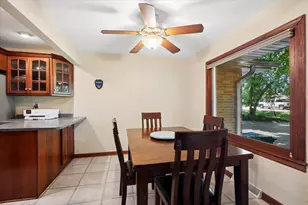 1219 121st St, Lemont, IL 60439 - Photo 6