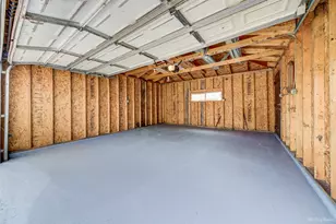 8541 S Givins Ct, Chicago, IL 60620 - Photo 18