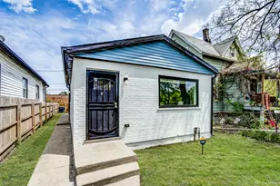 8541 S Givins Ct, Chicago, IL 60620 - Photo 2