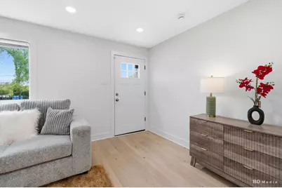 8541 S Givins Court, Chicago, IL 60620 - Photo 4