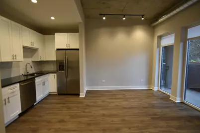 3833 N Broadway Street #317, Chicago, IL 60613 - Photo 10