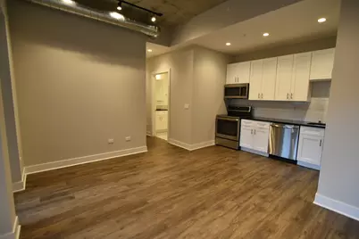 3833 N Broadway Street #317, Chicago, IL 60613 - Photo 12