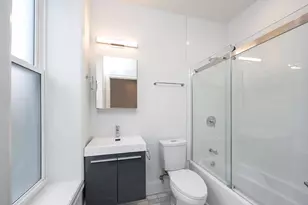 1241 N Bosworth Ave, Chicago, IL 60642 - Photo 8