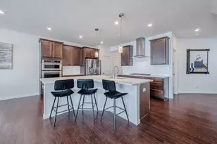 483 Watercress Dr, Aurora, IL 60504 - Photo 6