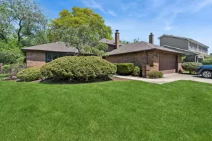 2214 Hamilton Ln, Darien, IL 60561 - Photo 20