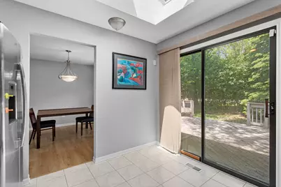 2214 Hamilton Lane, Darien, IL 60561 - Photo 6