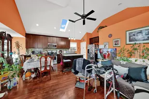 6228 S Menard Ave, Chicago, IL 60638 - Photo 4