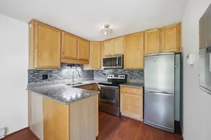 4439 Arbor Cir, Downers Grove, IL 60515 - Photo 10