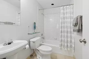 453 W Blackhawk St, Chicago, IL 60610 - Photo 18
