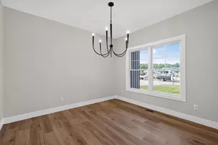 1704 Blenheim Dr, Springfield, IL 62711 - Photo 20