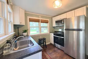 1025 Kendall St, Geneva, IL 60134 - Photo 4
