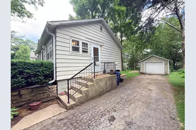 1025 Kendall Street, Geneva, IL 60134 - Photo 2