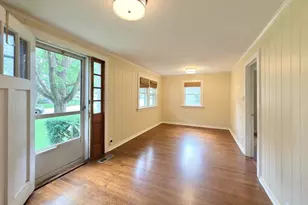 1025 Kendall St, Geneva, IL 60134 - Photo 6