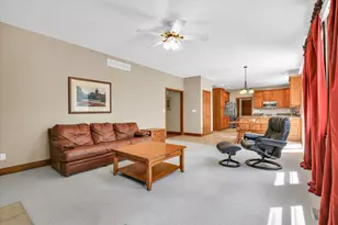2701 Summerhill Ln, Champaign, IL 61822 - Photo 20