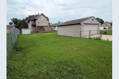 2108 20th Avenue, Rockford, IL 61104 - Photo 12