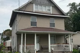 2108 20th Ave, Rockford, IL 61104 - Photo 2