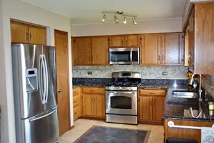 2926 195th St, Lynwood, IL 60411 - Photo 8