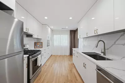 1251 Williamsburg Drive #D2, Schaumburg, IL 60193 - Photo 6