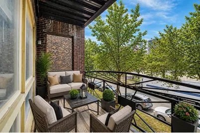 308 W Evergreen Avenue #2, Chicago, IL 60610 - Photo 4