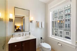 70 E Scott St, Chicago, IL 60610 - Photo 20