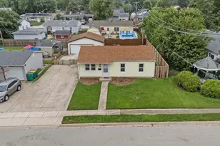 401 Kenyon Ave, Romeoville, IL 60446 - Photo 1