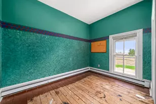 44W698 Scott Rd, Sugar Grove, IL 60554 - Photo 14