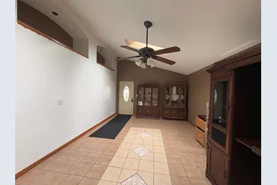 2563 Gurler Road, Rochelle, IL 61068 - Photo 10
