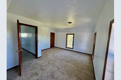 2563 Gurler Road, Rochelle, IL 61068 - Photo 26