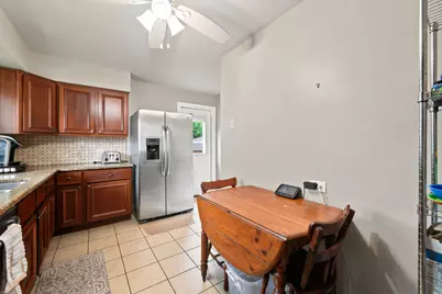 25 E Wilson Avenue, Lombard, IL 60148 - Photo 10
