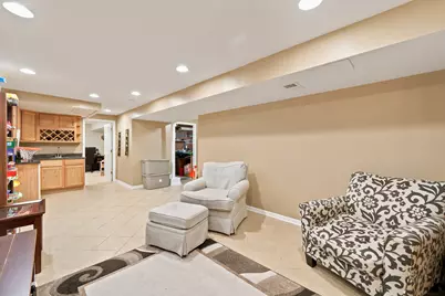 25 E Wilson Avenue, Lombard, IL 60148 - Photo 18