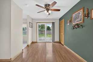 7606 W Royce Ct, Frankfort, IL 60423 - Photo 6