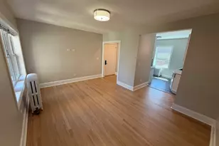 6416 N Richmond St, Chicago, IL 60645 - Photo 2