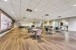 701 Forum Square, Glenview, IL 60025 - Photo 30