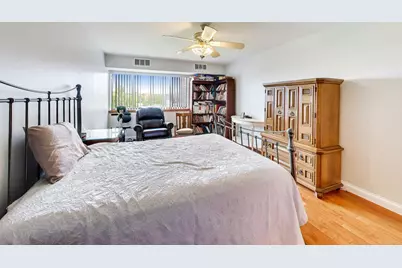 701 Forum Square #402, Glenview, IL 60025 - Photo 14