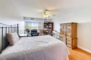701 Forum Square, Glenview, IL 60025 - Photo 14