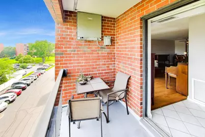701 Forum Square #402, Glenview, IL 60025 - Photo 22