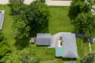 403 N 3rd St, Malta, IL 60150 - Photo 46