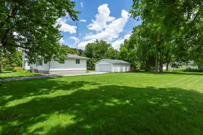 403 N 3rd Street, Malta, IL 60150 - Photo 36