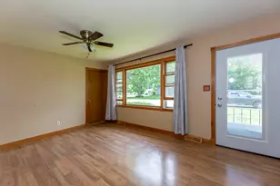 403 N 3rd St, Malta, IL 60150 - Photo 2