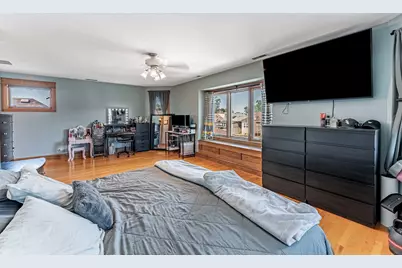 2901 N 76th Court, Elmwood Park, IL 60707 - Photo 20